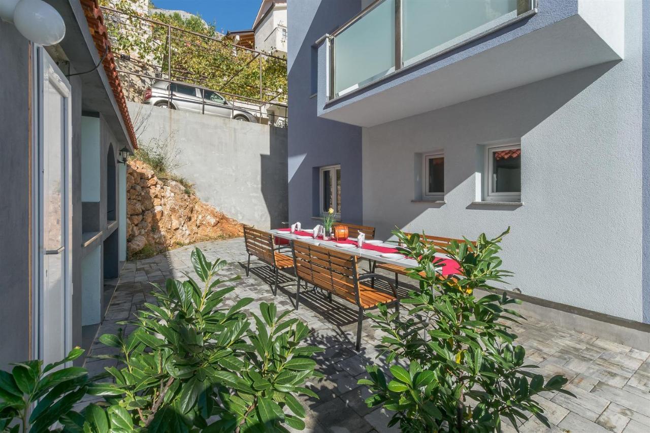 Apartments Lorenzo لوكفا روجوزنيكا المظهر الخارجي الصورة
