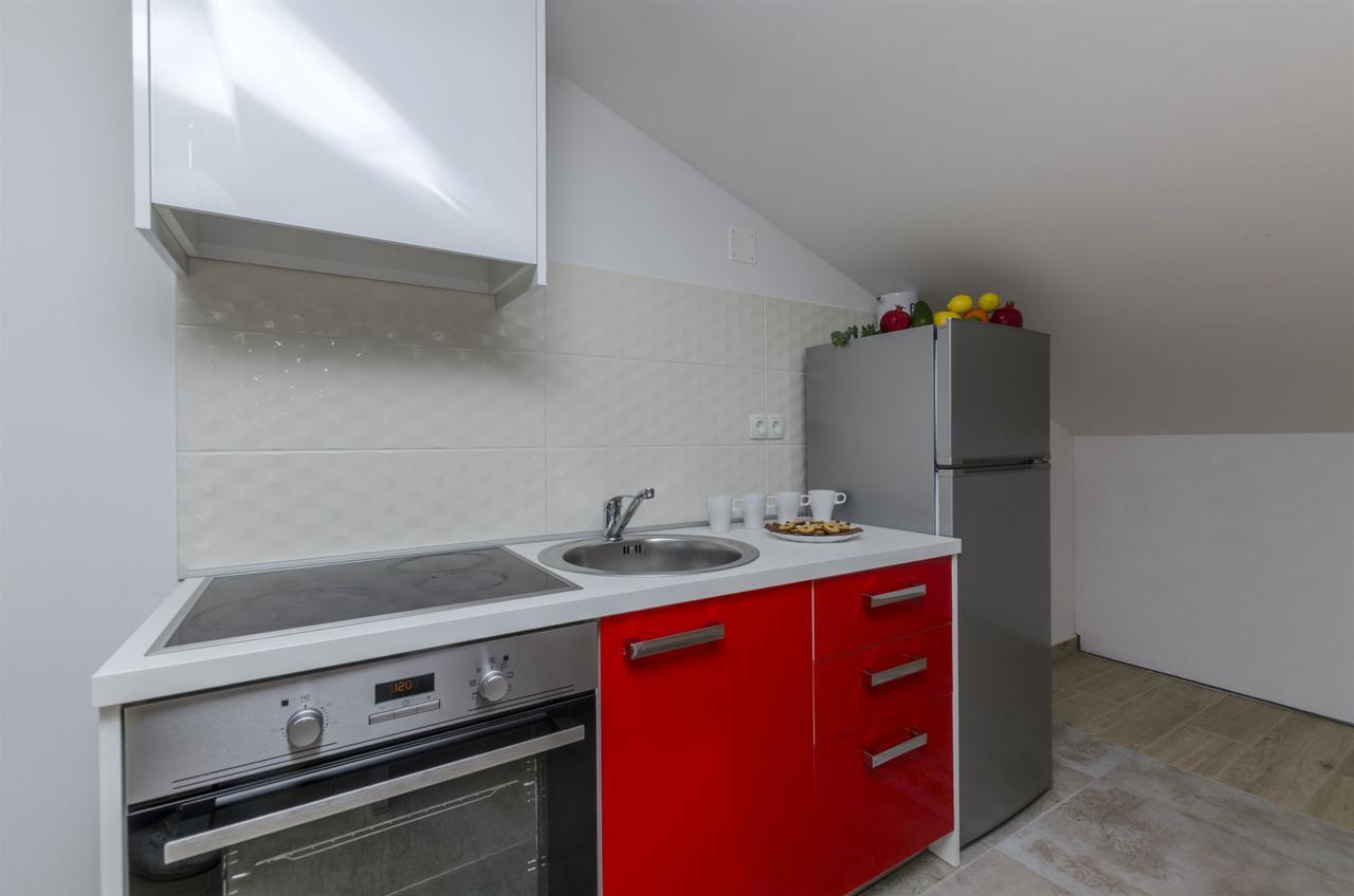 Apartments Lorenzo لوكفا روجوزنيكا المظهر الخارجي الصورة