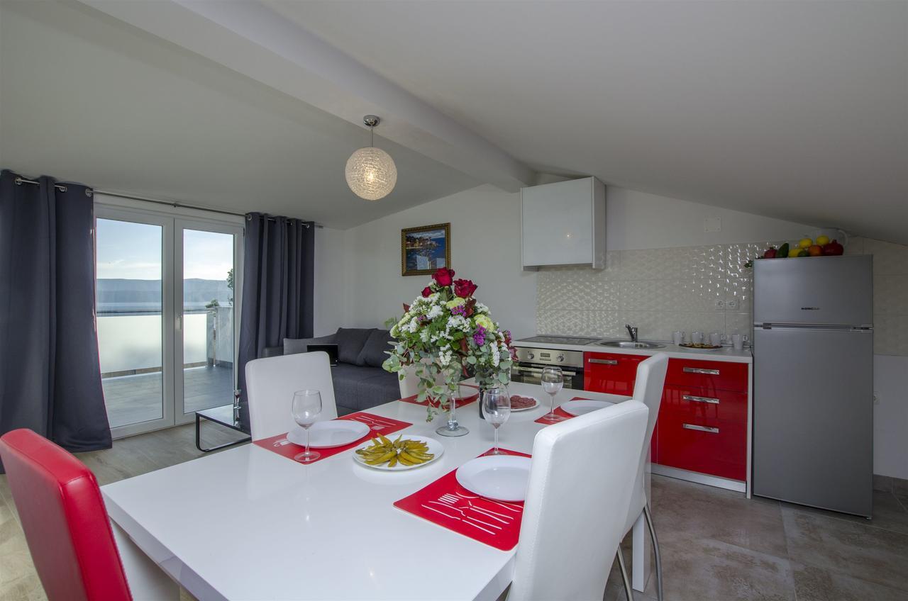 Apartments Lorenzo لوكفا روجوزنيكا المظهر الخارجي الصورة