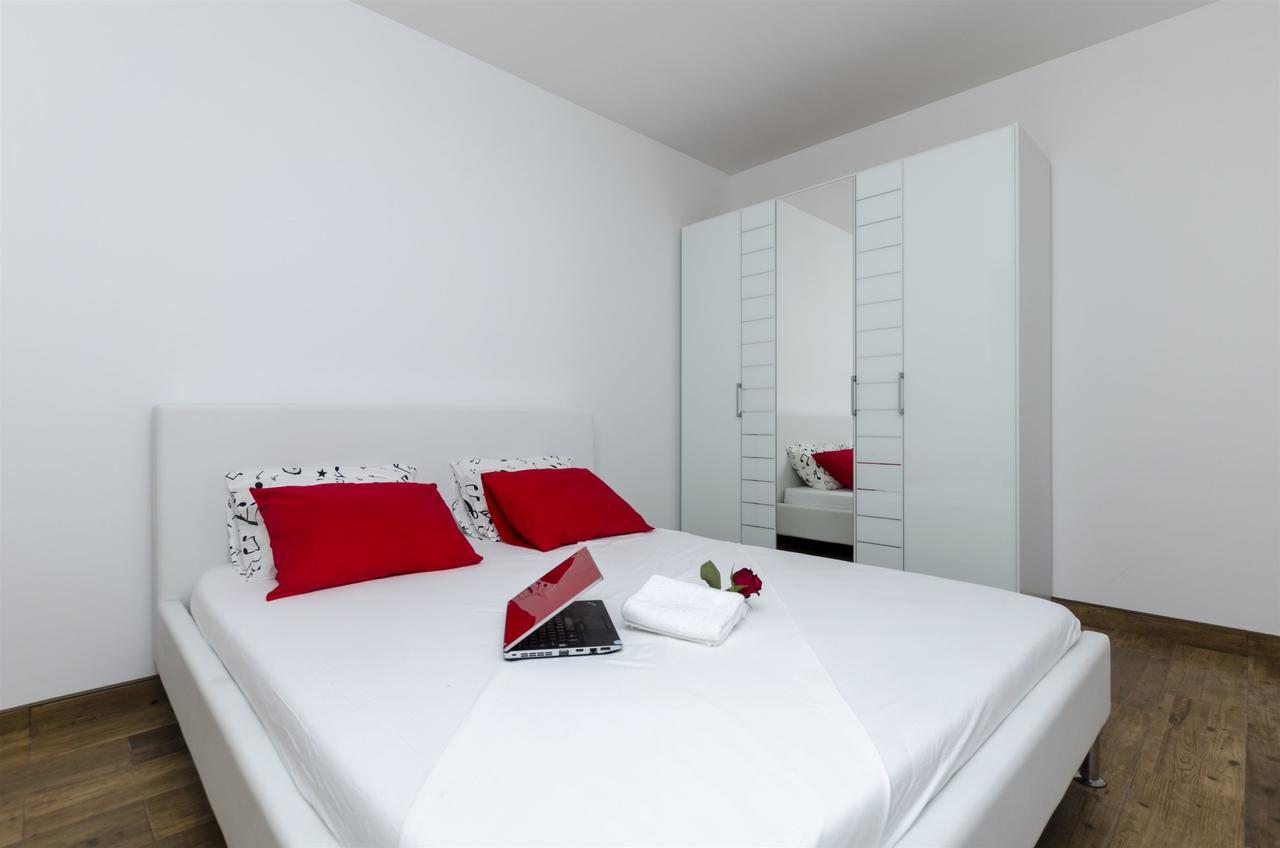 Apartments Lorenzo لوكفا روجوزنيكا المظهر الخارجي الصورة